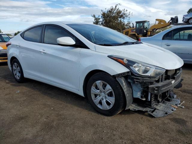 5NPDH4AE7GH706844 - 2016 HYUNDAI ELANTRA SE WHITE photo 4