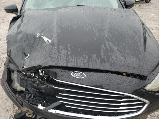 3FA6P0T99KR233867 - 2019 FORD FUSION SE BLACK photo 11