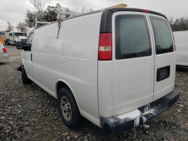 1GCSGAFX3B1112738 - 2011 CHEVROLET EXPRESS G1 WHITE photo 2