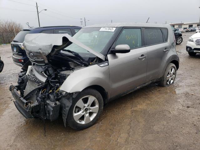 KNDJN2A20J7586922 - 2018 KIA SOUL GRAY photo 1