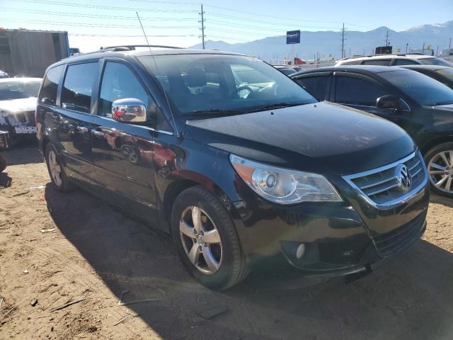 2V4RW6DX6AR316614 - 2010 VOLKSWAGEN ROUTAN SEL BLACK photo 4