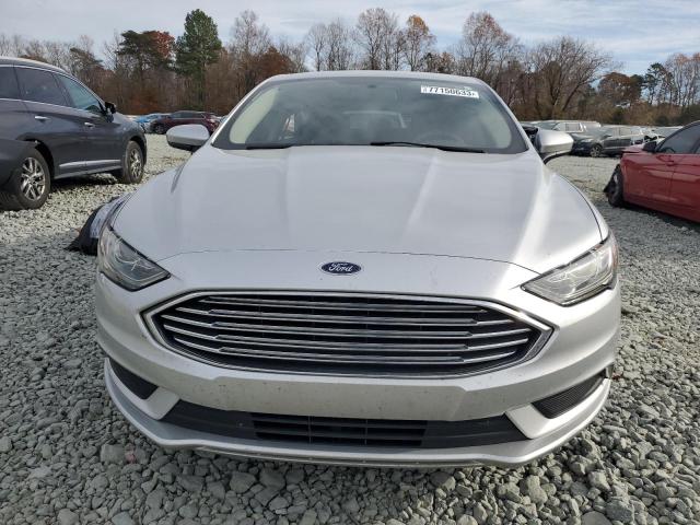 3FA6P0HD7JR130409 - 2018 FORD FUSION SE SILVER photo 5