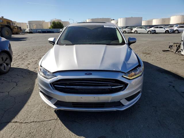 3FA6P0LU6HR315360 - 2017 FORD FUSION SE HYBRID SILVER photo 5