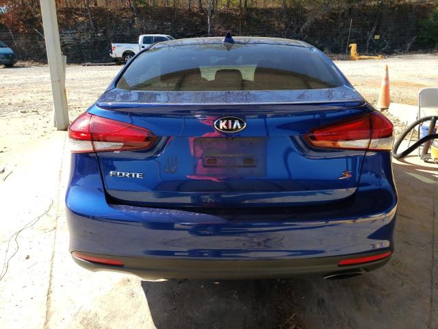 3KPFL4A72JE267637 - 2018 KIA FORTE LX BLUE photo 6