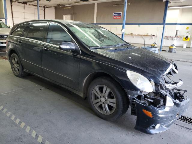 4JGCB56E58A067735 - 2008 MERCEDES-BENZ R 350 BLACK photo 4