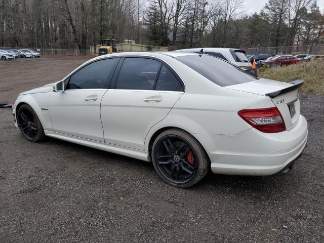 WDDGF7HB2BF639997 - 2011 MERCEDES-BENZ C 63 AMG WHITE photo 2