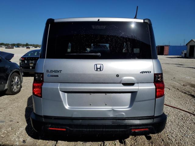 5J6YH2H76AL007697 - 2010 HONDA ELEMENT EX SILVER photo 6