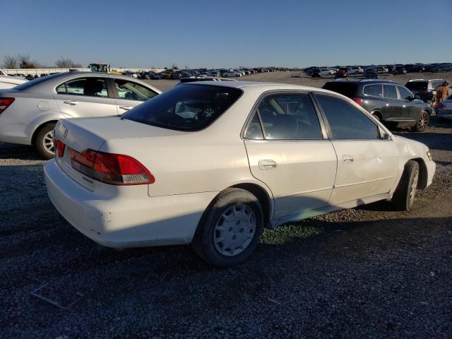 1HGCG55422A094432 - 2002 HONDA ACCORD LX WHITE photo 3