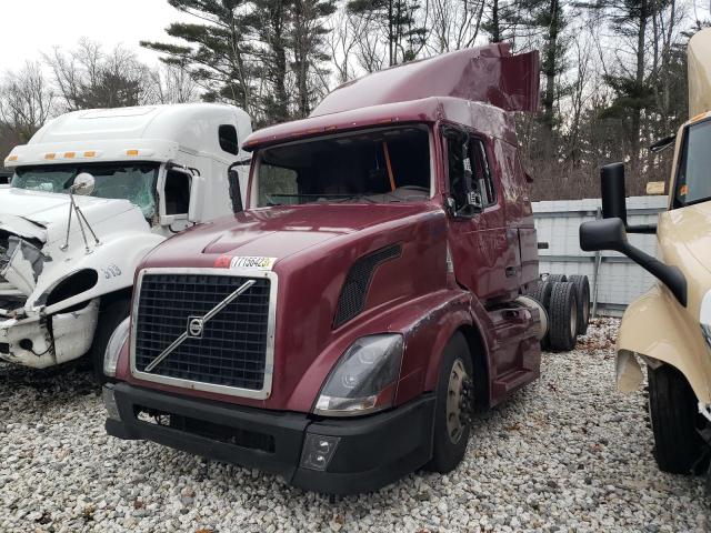 4V4NC9EH9DN131649 - 2013 VOLVO VN VNL MAROON photo 2