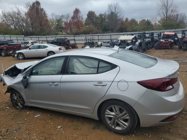 5NPD84LFXKH429394 - 2019 HYUNDAI ELANTRA SEL GRAY photo 2