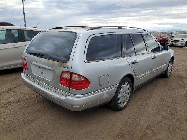 WDBJH82F9XX025489 - 1999 MERCEDES-BENZ E 320 4MATIC SILVER photo 3