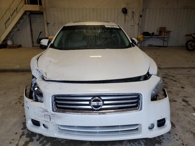 1N4AA5AP3EC493212 - 2014 NISSAN MAXIMA S WHITE photo 5