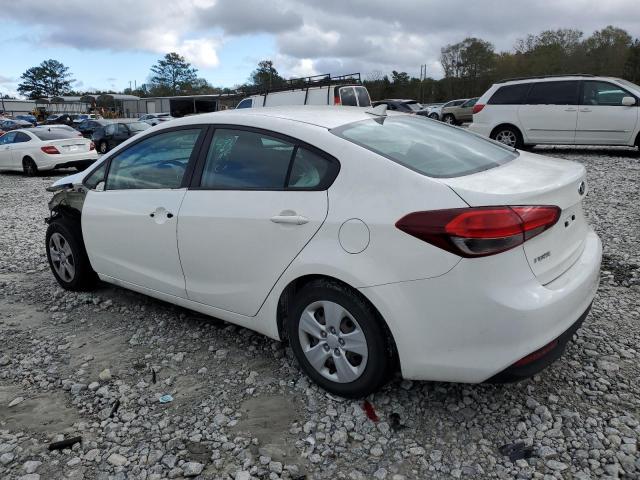 3KPFK4A77HE126916 - 2017 KIA FORTE LX WHITE photo 2