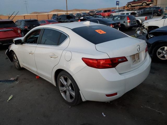 19VDE1F34FE002711 - 2015 ACURA ILX 20 WHITE photo 2