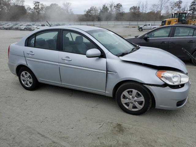 KMHCN4AC1BU604601 - 2011 HYUNDAI ACCENT GLS SILVER photo 4