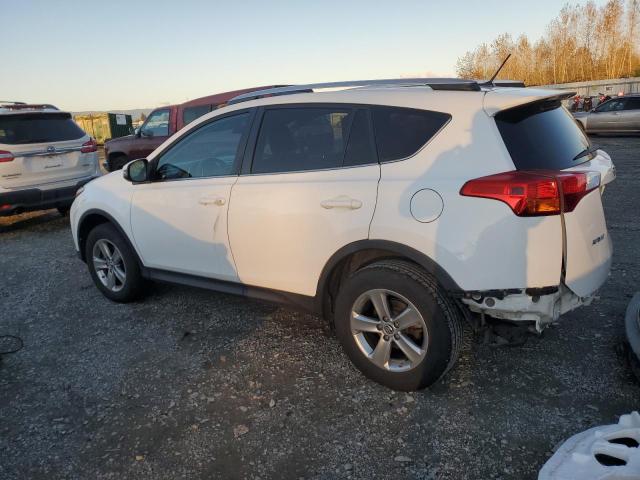 2T3RFREV1FW326747 - 2015 TOYOTA RAV4 XLE WHITE photo 2