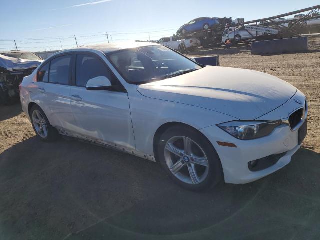 WBA3C1C55DF442757 - 2013 BMW 328 I SULEV WHITE photo 4