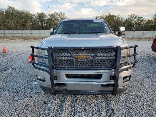 1GC1KYE86DF126877 - 2013 CHEVROLET SILVERADO K2500 HEAVY DUTY LTZ SILVER photo 5