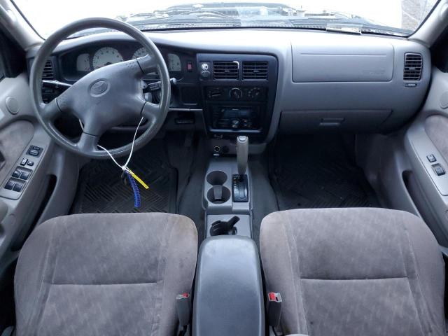 5TEGN92N02Z899720 - 2002 TOYOTA TACOMA DOUBLE CAB PRERUNNER SILVER photo 8