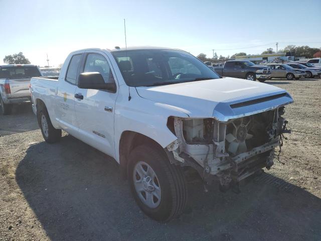 5TFRY5F15HX219472 - 2017 TOYOTA TUNDRA DOUBLE CAB SR/SR5 WHITE photo 4