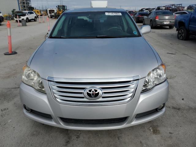 4T1BK36B38U272605 - 2008 TOYOTA AVALON XL SILVER photo 5