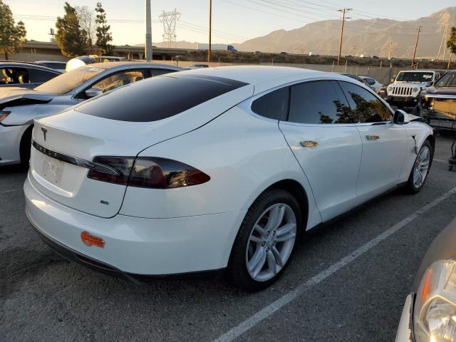 5YJSA1H17EFP48696 - 2014 TESLA MODEL S WHITE photo 3