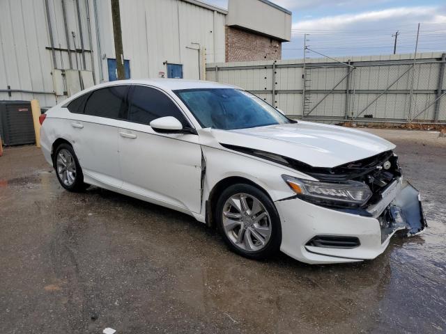 1HGCV1F19LA099924 - 2020 HONDA ACCORD LX WHITE photo 4