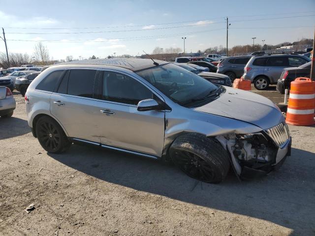 2LMDJ6JK7CBL17102 - 2012 LINCOLN MKX SILVER photo 4