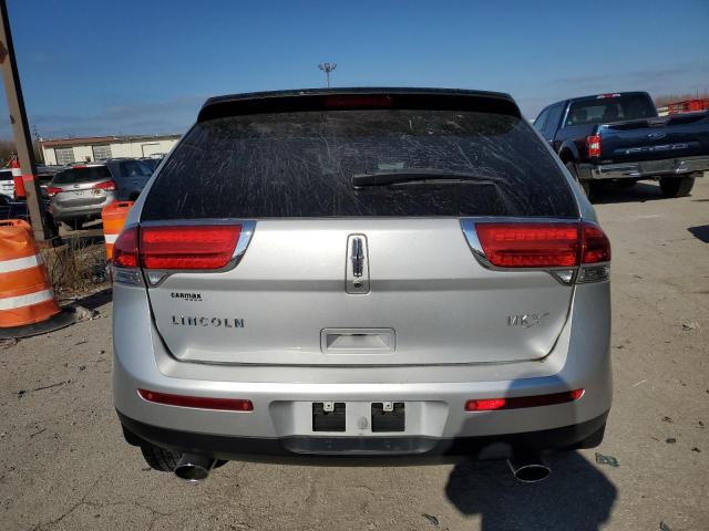 2LMDJ6JK7CBL17102 - 2012 LINCOLN MKX SILVER photo 6