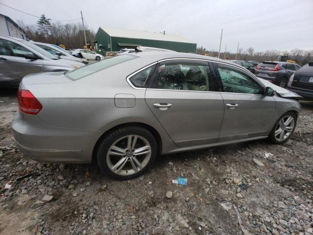 1VWCN7A33DC042888 - 2013 VOLKSWAGEN PASSAT SEL SILVER photo 3