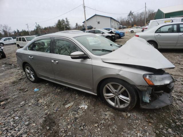 1VWCN7A33DC042888 - 2013 VOLKSWAGEN PASSAT SEL SILVER photo 4