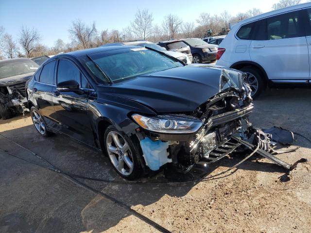 3FA6P0HD1FR304918 - 2015 FORD FUSION SE BLACK photo 4