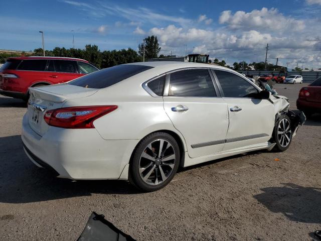 1N4AL3AP6GC277131 - 2016 NISSAN ALTIMA 2.5 WHITE photo 3