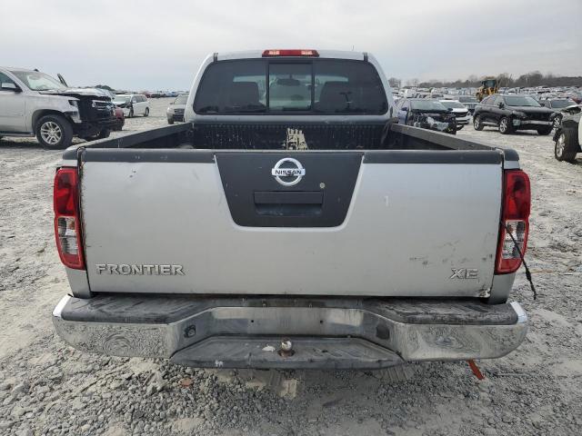 1N6BD06T15C441931 - 2005 NISSAN FRONTIER KING CAB XE SILVER photo 6