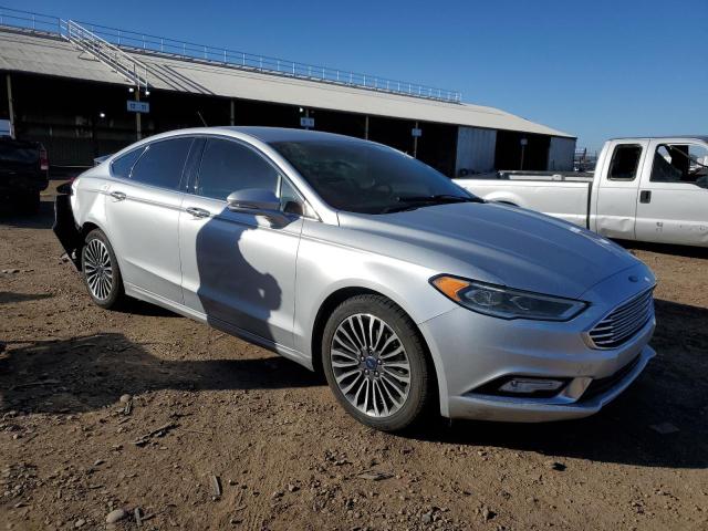 3FA6P0H96HR142069 - 2017 FORD FUSION SE SILVER photo 4