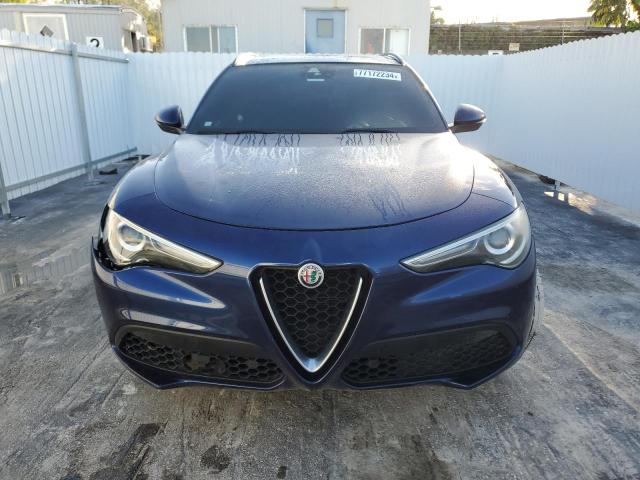 ZASPAKBN6K7C30692 - 2019 ALFA ROMEO STELVIO TI BLUE photo 5