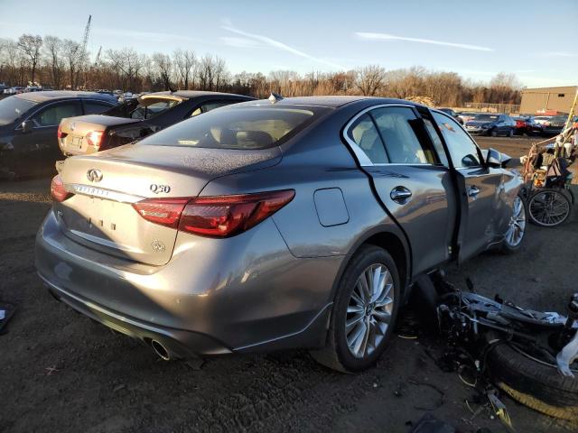 JN1EV7AR7KM592458 - 2019 INFINITI Q50 LUXE GRAY photo 3