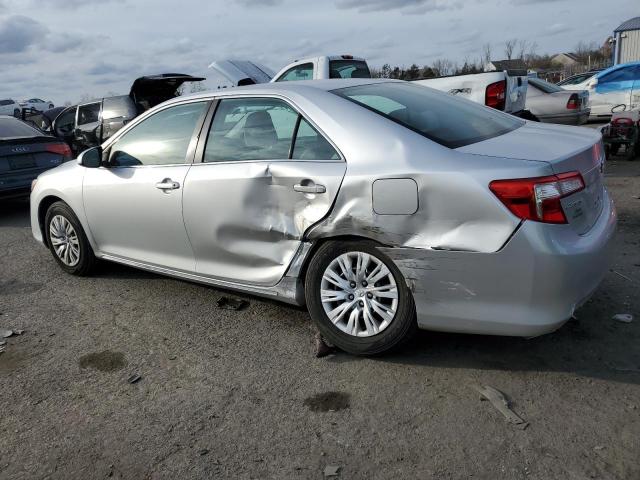 4T4BF1FK1DR319316 - 2013 TOYOTA CAMRY L SILVER photo 2