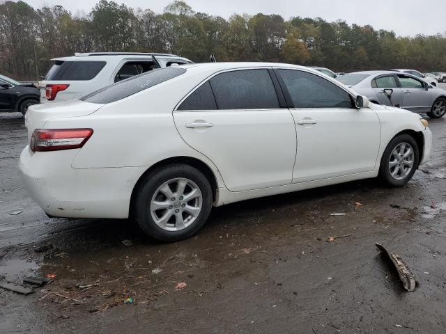 4T1BF3EK3BU719415 - 2011 TOYOTA CAMRY BASE WHITE photo 3