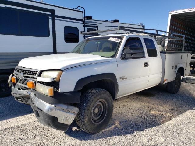 1GBHK39D06E204642 - 2006 CHEVROLET SILVERADO K3500 WHITE photo 2