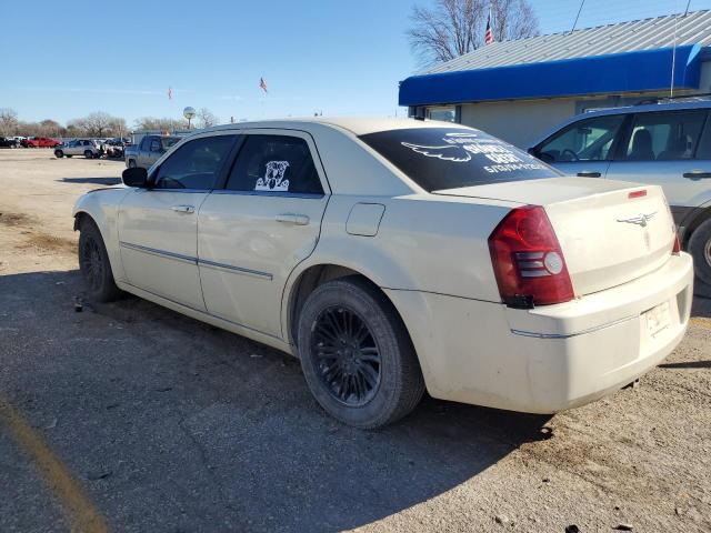 2C3KA53V69H607446 - 2009 CHRYSLER 300 TOURING WHITE photo 2