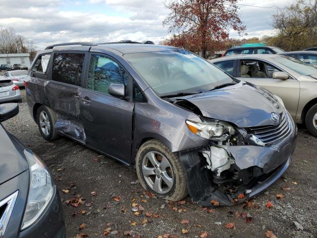 5TDKK3DC5FS683733 - 2015 TOYOTA SIENNA LE GRAY photo 4