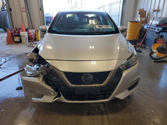 3N1CN8EV4ML879063 - 2021 NISSAN VERSA SV SILVER photo 5