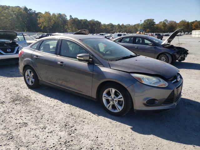 1FADP3F25EL402759 - 2014 FORD FOCUS SE SILVER photo 4