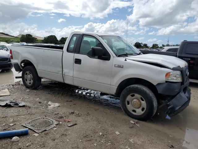 1FTRF14WX5NA45001 - 2005 FORD F150 WHITE photo 4