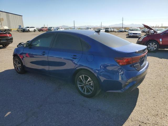 3KPF24AD7PE628331 - 2023 KIA FORTE LX BLUE photo 2