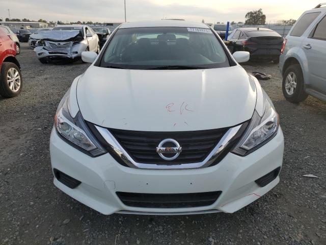 1N4AL3AP0HN337670 - 2017 NISSAN ALTIMA 2.5 WHITE photo 5