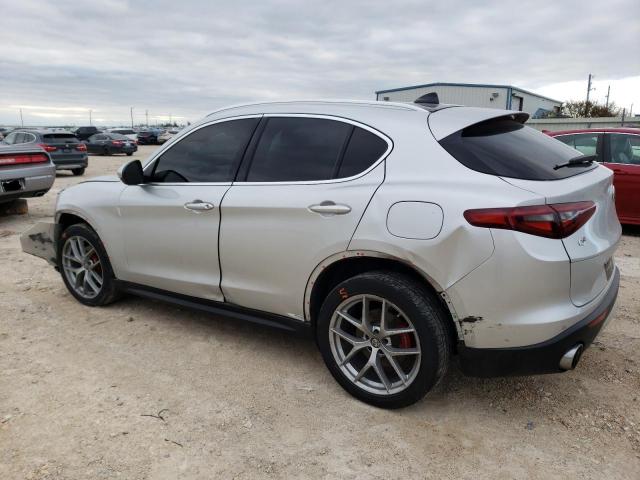 ZASPAKBN6K7C33897 - 2019 ALFA ROMEO STELVIO TI SILVER photo 2