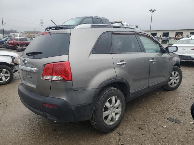 5XYKT4A12BG084480 - 2011 KIA SORENTO BASE SILVER photo 3