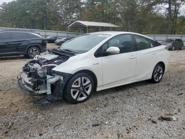 2017 TOYOTA PRIUS, 